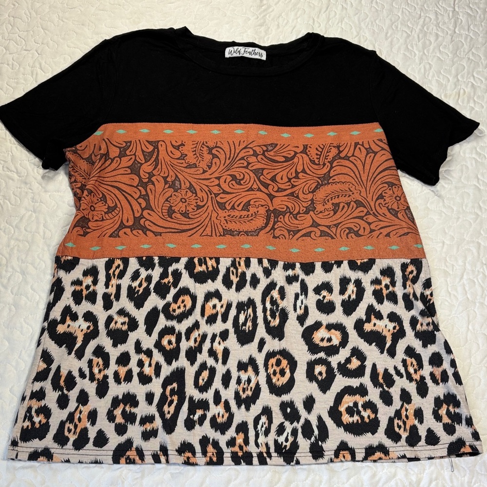 Wild Feathers Black Orange Color Block Boho Animal Printed Tee Shirt size XL